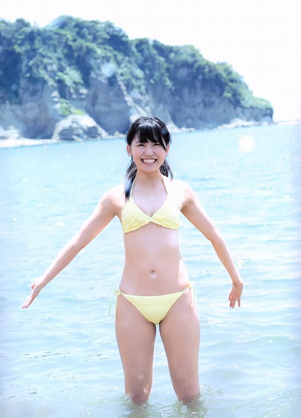 小嶋真子 水着 グラビア