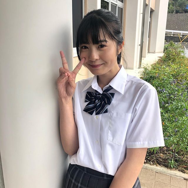 星乃夢奈 制服