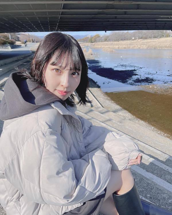 沖口優奈　SNS画像