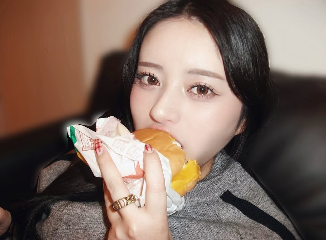 uka.　フェラ顔画像