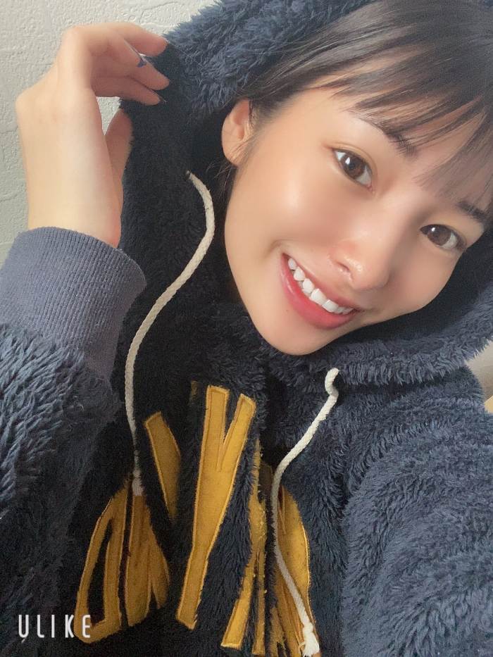 荒牧理沙　SNS画像