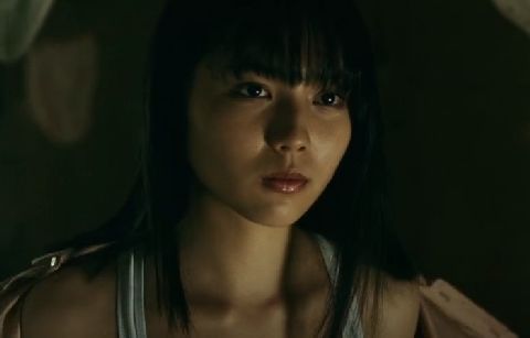 秋田汐梨　濡れ場画像