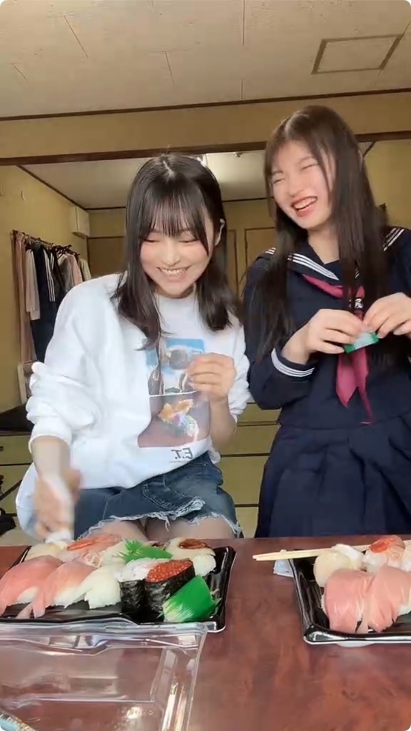 宇咲　パンチラ画像