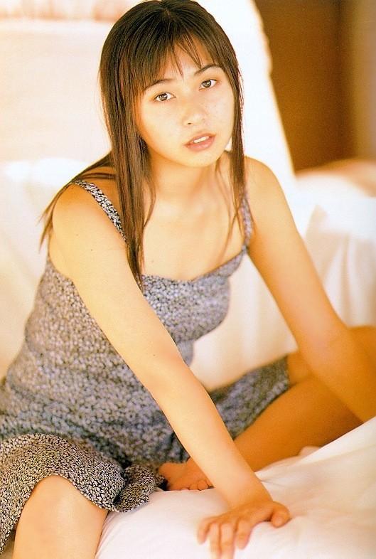 西野妙子 セクシー グラビア